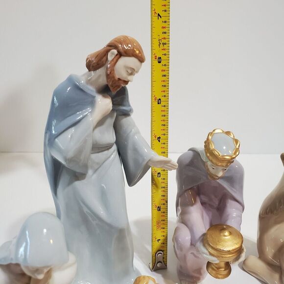 Avon Porcelain Nativity Set Signed O’Brien Bethlehem Jesus Mary Camel Wiseman - Picture 8 of 8